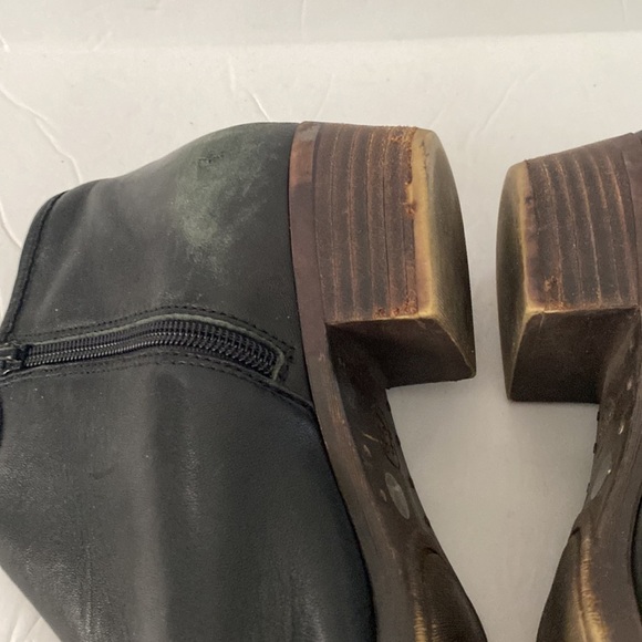 Lucky Brand Black Brekke Leather Bootie - Picture 8 of 11